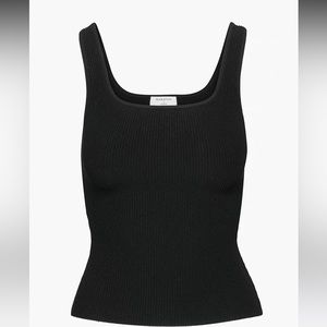 Aritzia Sculpt Tank, Black Size Small